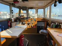 Kapal tunda untuk dijual