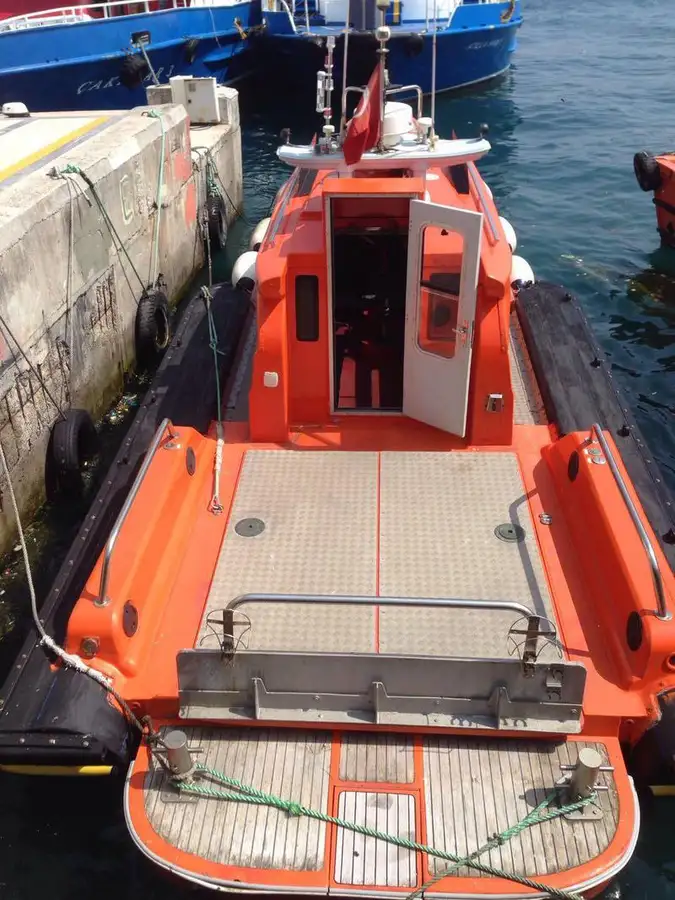 Kapal tunda untuk dijual