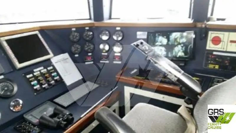 Kapal pelayaran untuk dijual