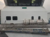 Kapal anak kapal untuk dijual