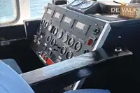 Kapal feri untuk dijual