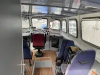 Kapal rondaan untuk dijual