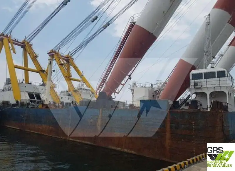 Kapal kren untuk dijual