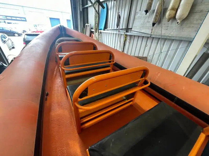 Kapal kerja untuk dijual