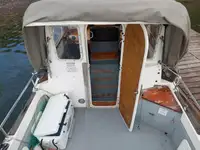 Kapal layar untuk dijual