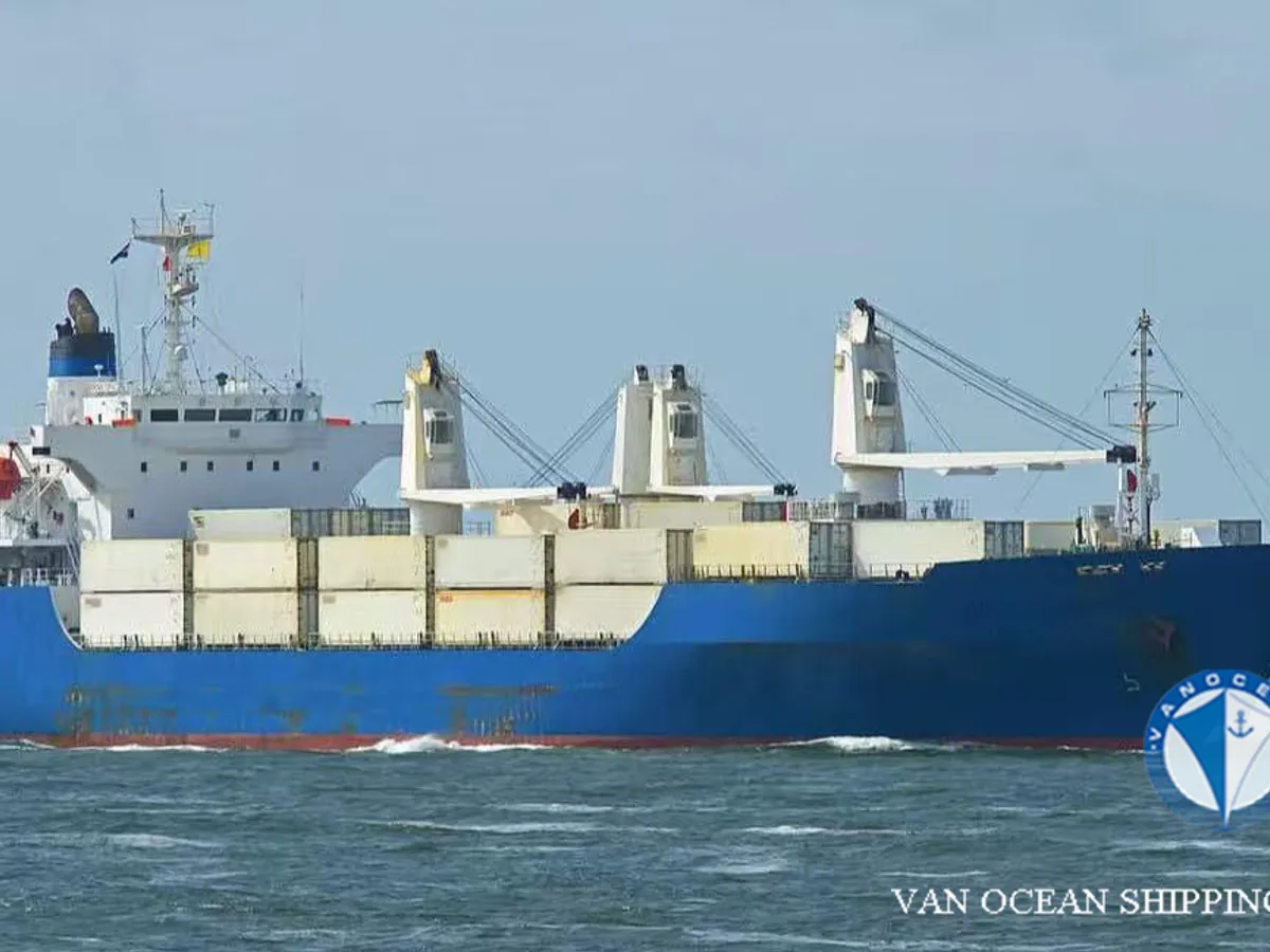 Kapal peti sejuk untuk dijual