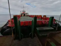 Kapal anak kapal untuk dijual