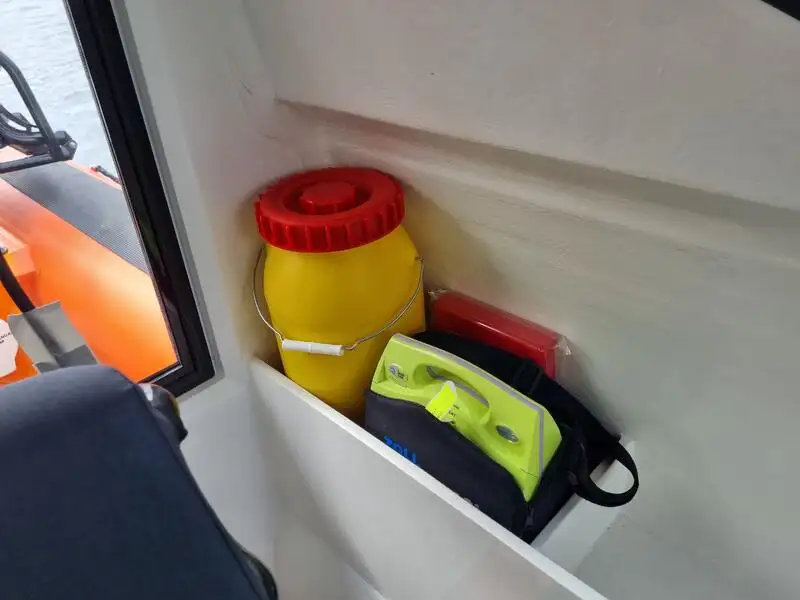 Kapal kontena untuk dijual