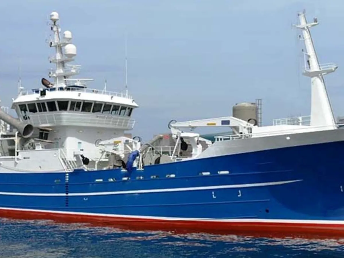 Kapal pukat untuk dijual