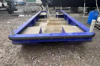 Kapal feri untuk dijual