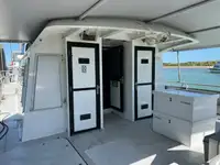 Kapal layar untuk dijual