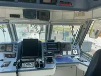 Kapal rondaan untuk dijual