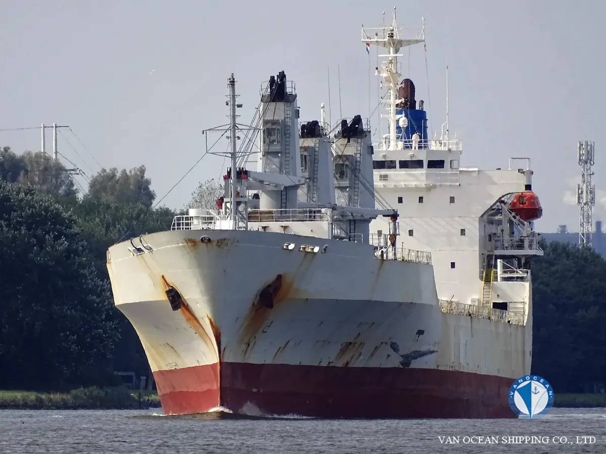 Kapal peti sejuk untuk dijual