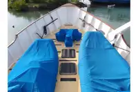 Kapal pelayaran untuk dijual