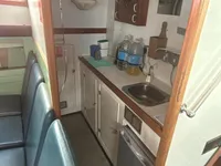 Kapal penumpang untuk dijual