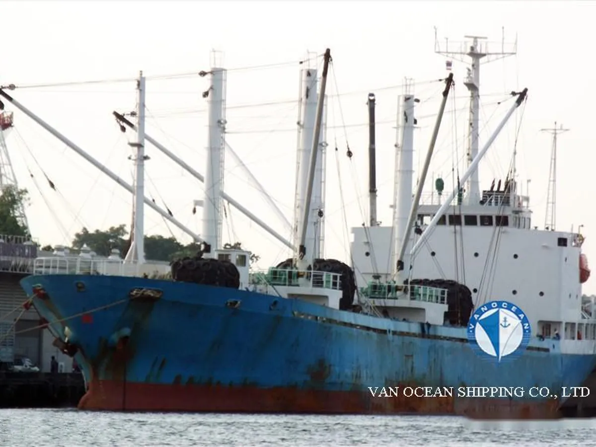 Kapal peti sejuk untuk dijual