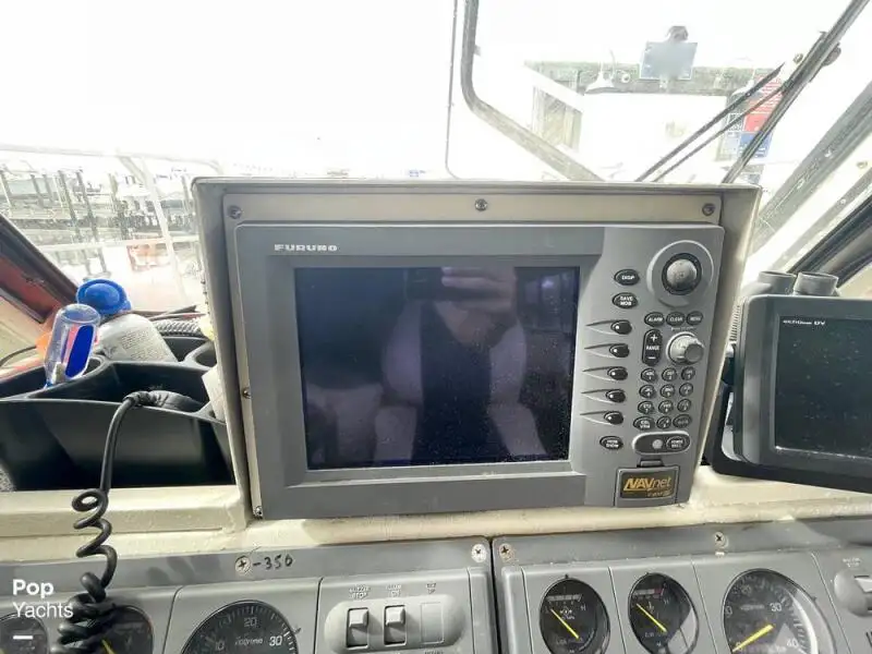 Kapal pelayaran untuk dijual