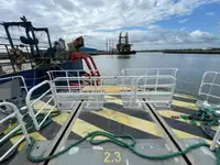 Kapal kontena untuk dijual