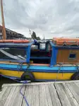 Kapal feri untuk dijual