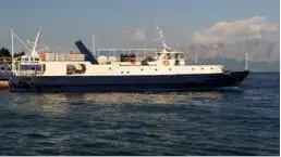 Kapal pelayaran untuk dijual