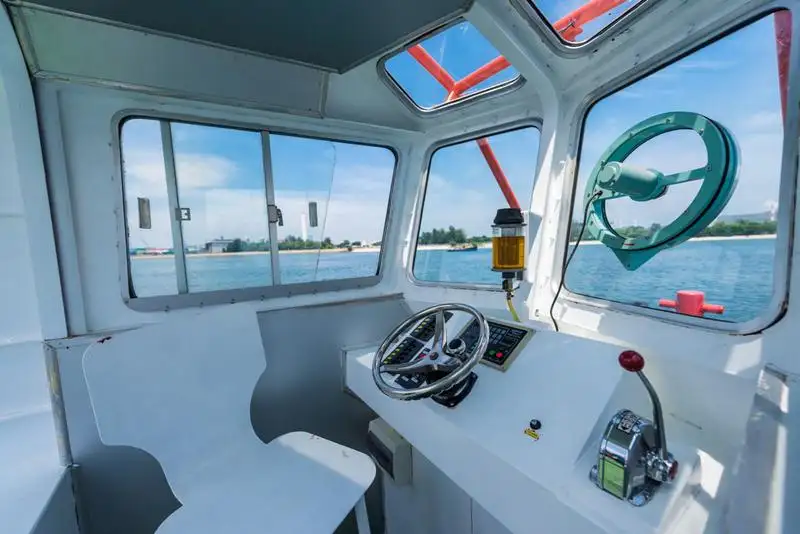 Kapal kerja untuk dijual
