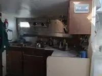 Kapal anak kapal untuk dijual