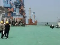 Tongkang untuk dijual