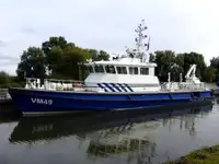 Kapal rondaan untuk dijual