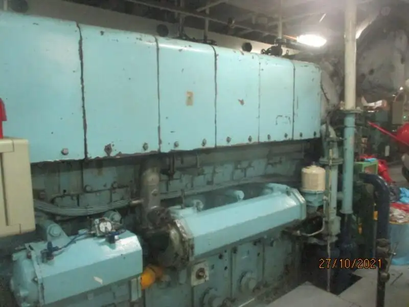 Kapal peti sejuk untuk dijual