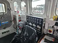 Kapal penyelamat untuk dijual
