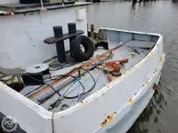 Kapal bekalan untuk dijual
