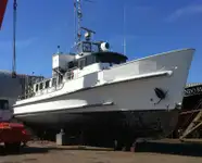Kapal rondaan untuk dijual
