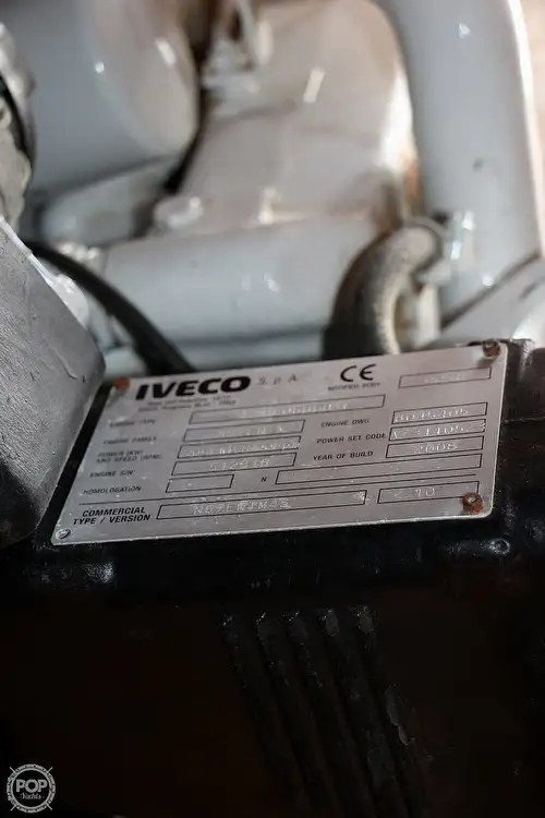 Kapal pemprosesan ikan untuk dijual