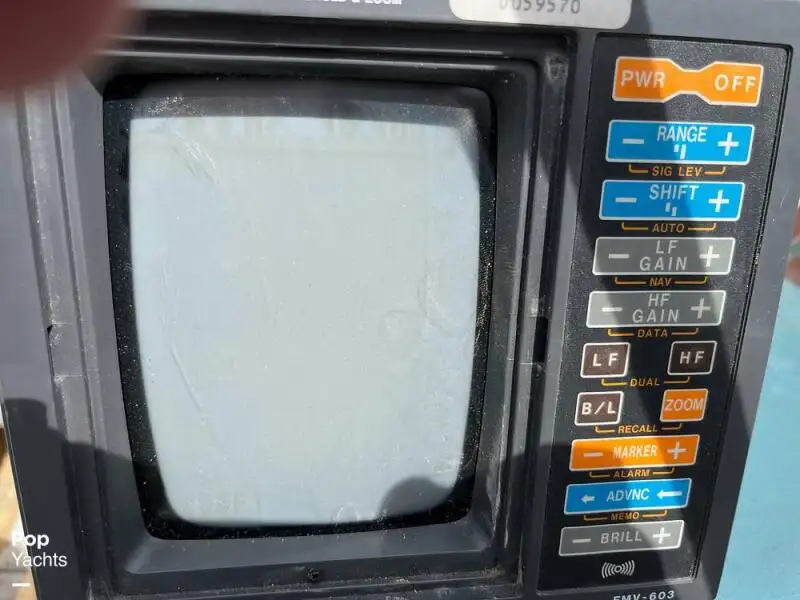 Kapal penyelamat untuk dijual