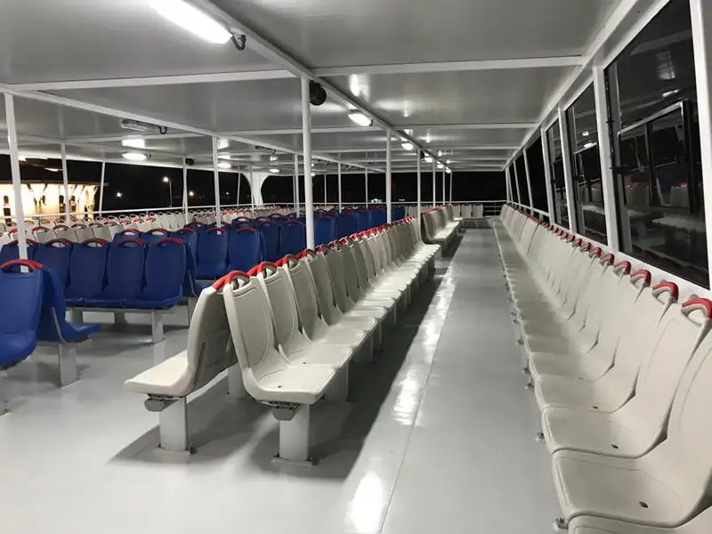Kapal pelayaran untuk dijual