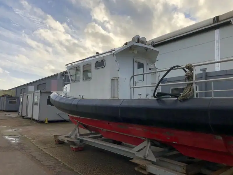 Kapal kerja untuk dijual