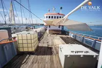 Kapal penyelidik untuk dijual