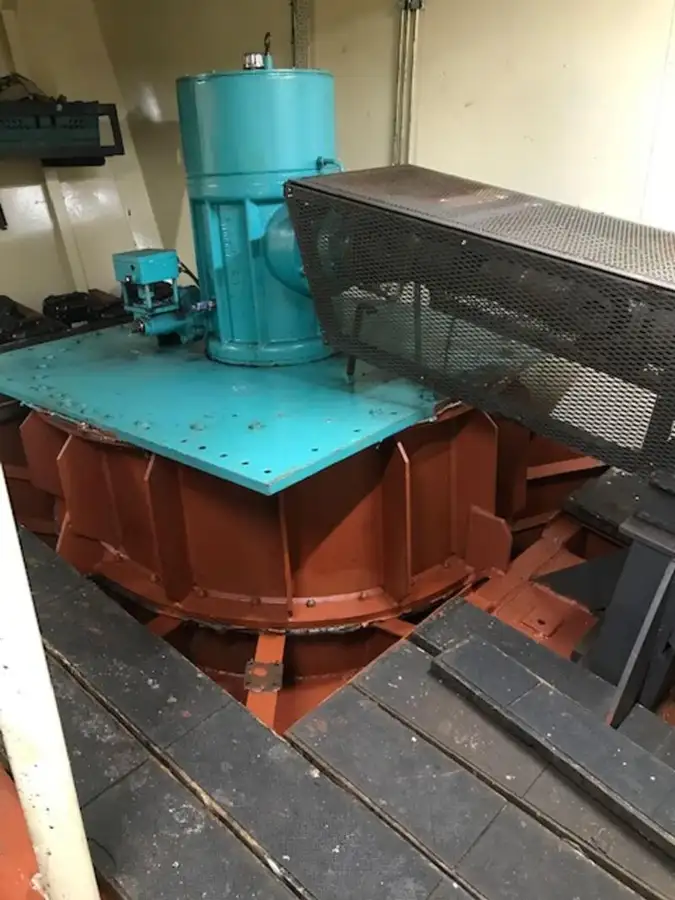 Kapal pengorek untuk dijual