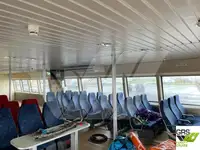 Kapal feri untuk dijual