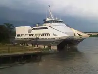 Kapal penyelidik untuk dijual