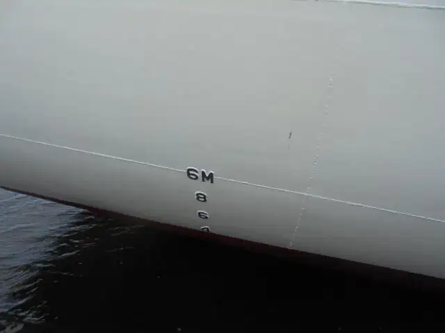Kapal rondaan untuk dijual