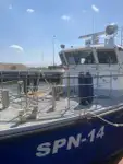 Kapal rondaan untuk dijual