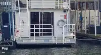 Kapal feri untuk dijual