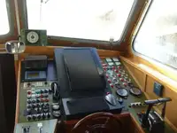 Kapal rondaan untuk dijual