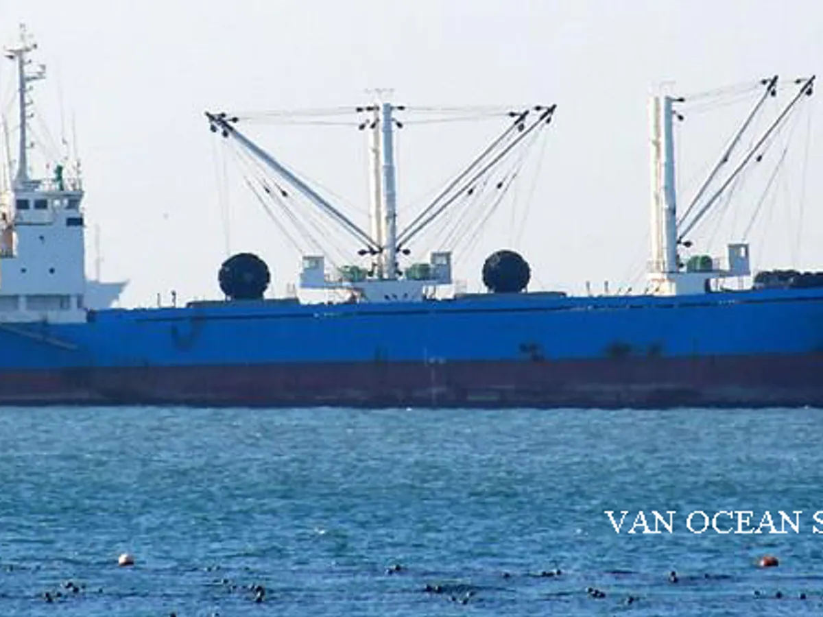 Kapal peti sejuk untuk dijual