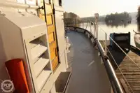 Kapal feri untuk dijual