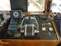 Kapal rondaan untuk dijual