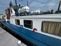 Kapal rondaan untuk dijual