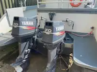 Kapal kerja untuk dijual