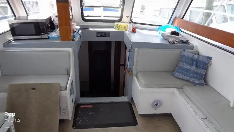 Kapal feri untuk dijual